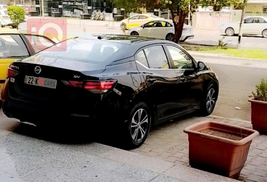 نيسان سنترا